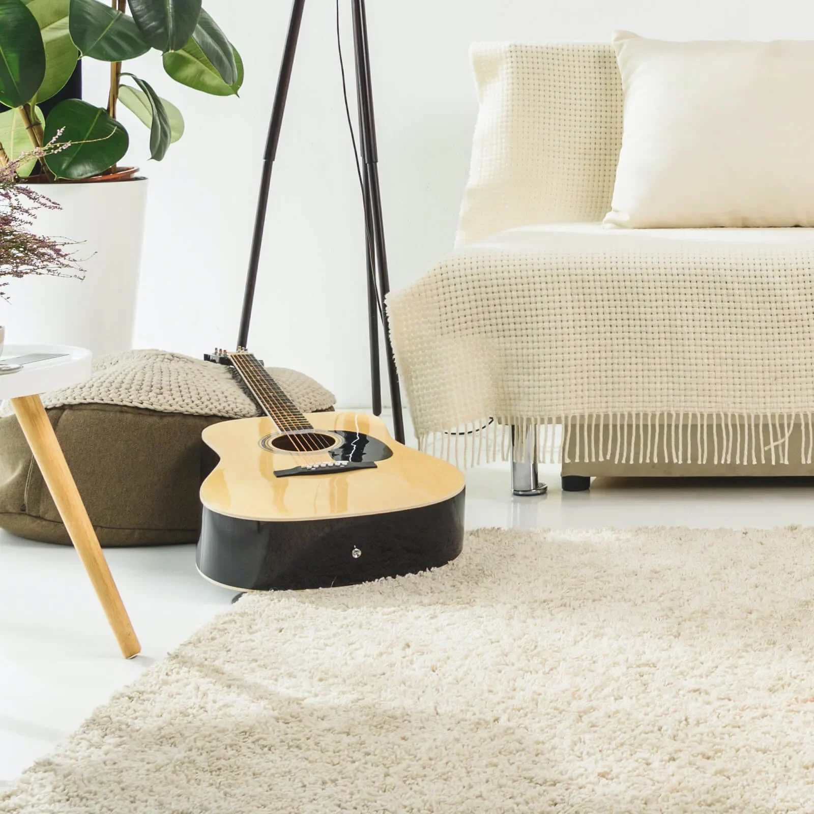 custom-rug-beige-1600x1600-1_banner
